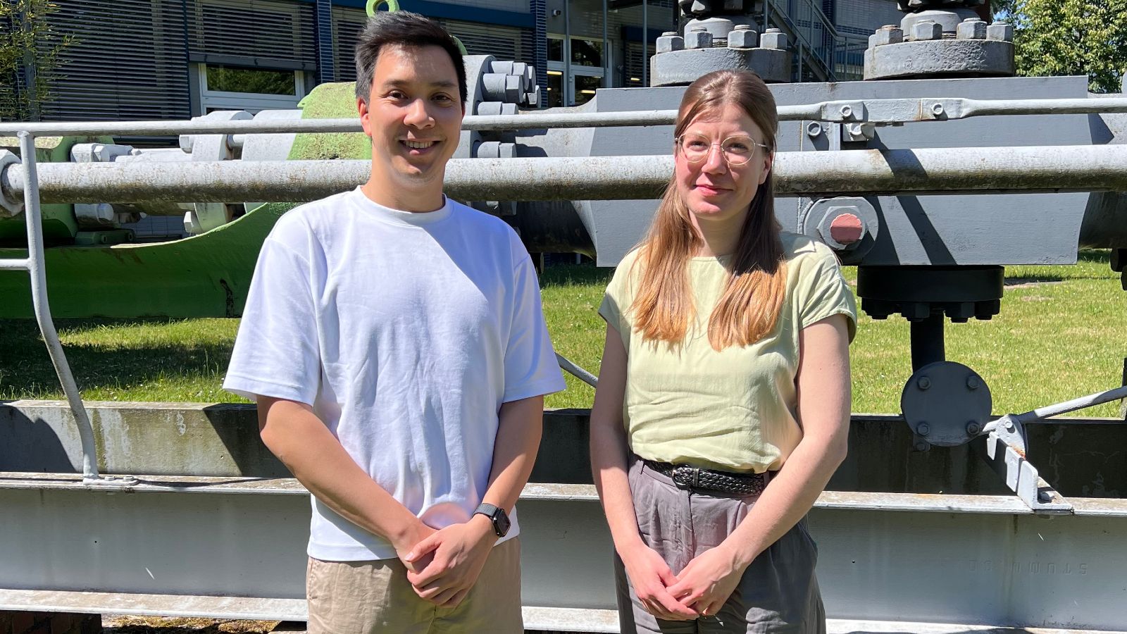 Dinh Du Tran (l.) und Eva Kolle-Görgen (r.) in Frankfurt ©P2X Zu sehen sind Dinh Du Tran (l.) und Eva Kolle-Görgen (r.) in Frankfurt